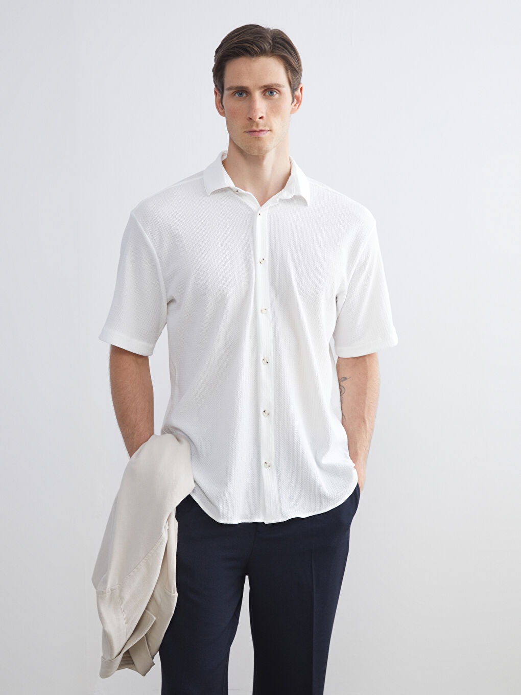 Ekru Regular Fit Kısa Kollu Erkek Gömlek