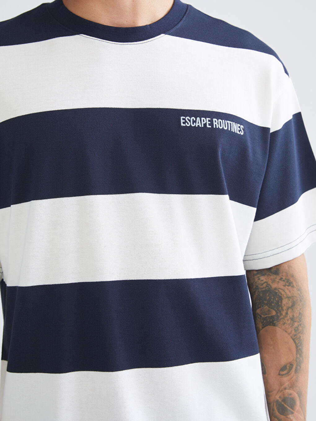 Crew Neck Striped Jersey Men's T-Shirt-2