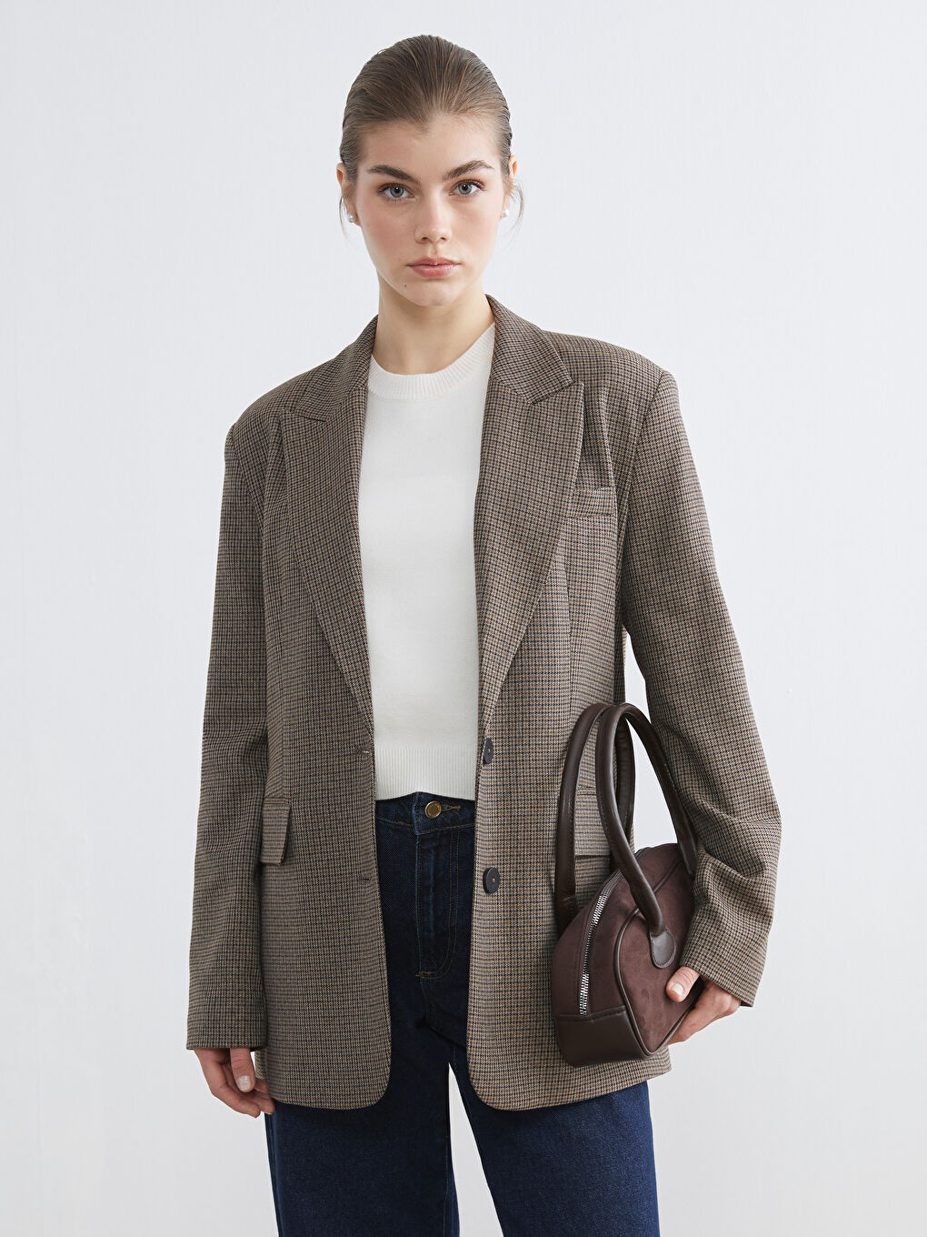 کت بليزر زنانه طرح‌دار Houndstooth قهوه اي LCW 