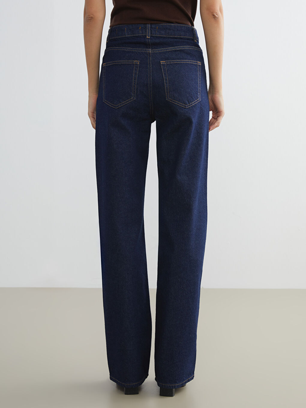 İndigo Straight Fit Kadın Jean Pantolon-4