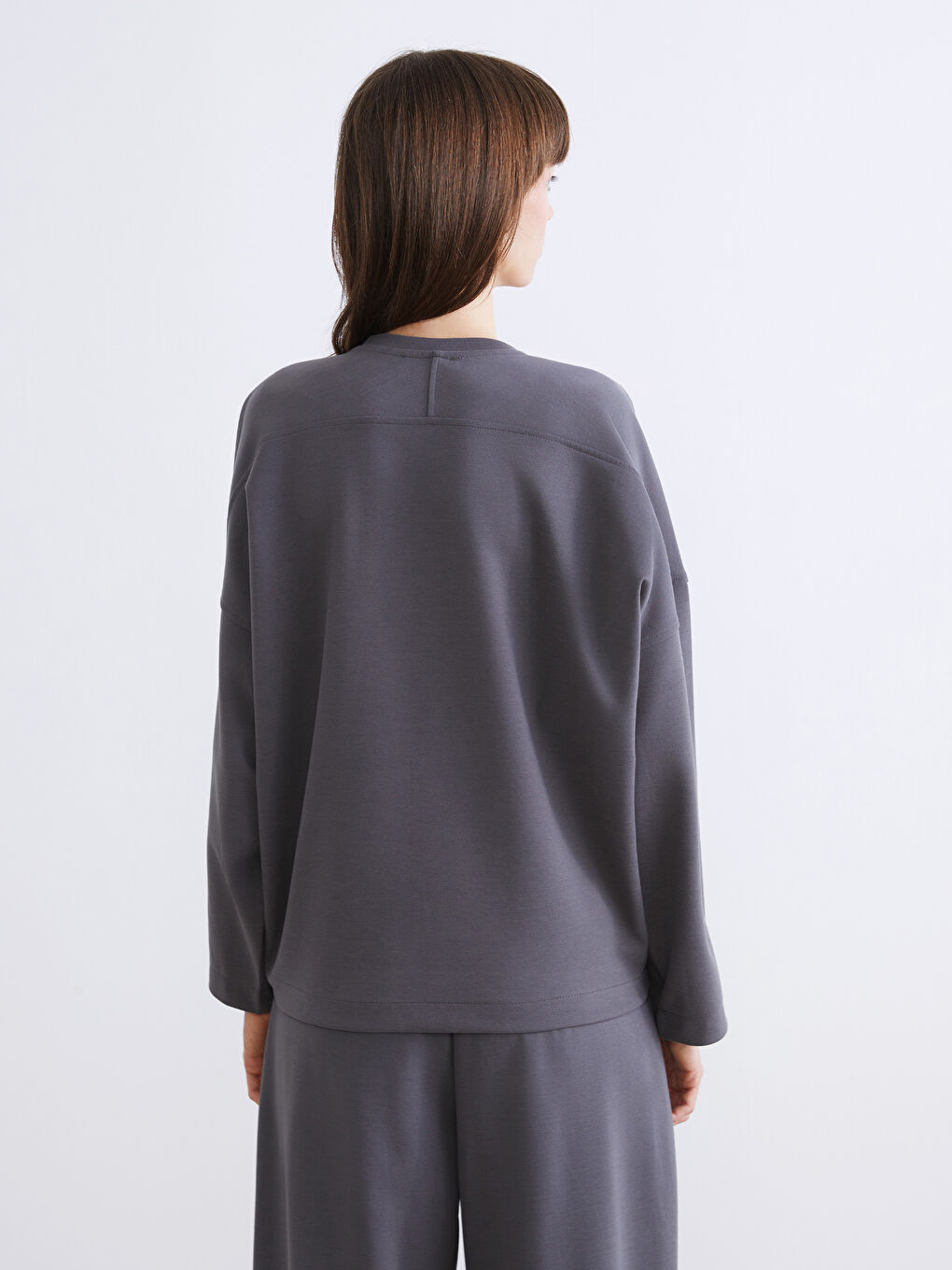 Antrasit Bisiklet Yaka Kadın Sweatshirt-3