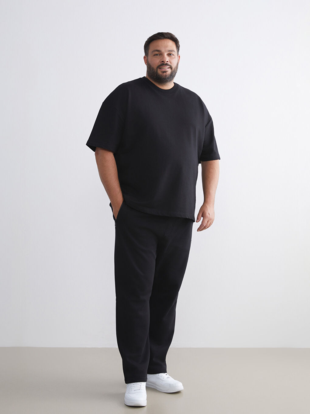 Standard Fit Men's Thick Sweatpants