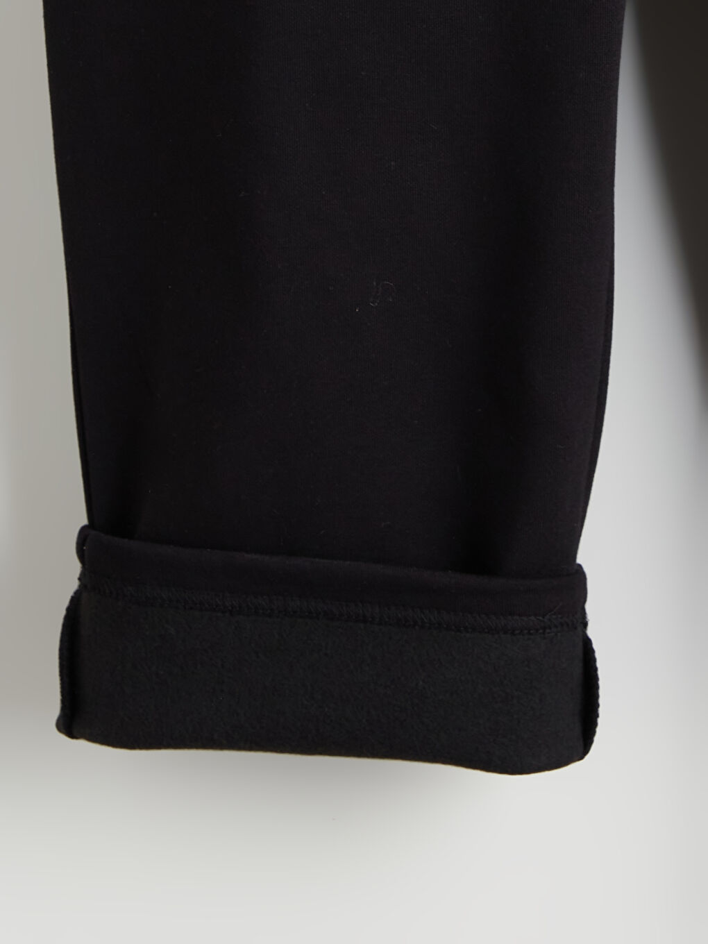 Standard Fit Men's Thick Sweatpants-5