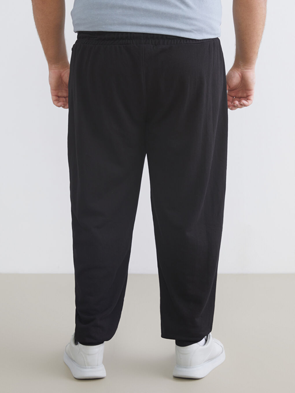 Plus Size Standard Fit Men's Jogger Sweatpants-3