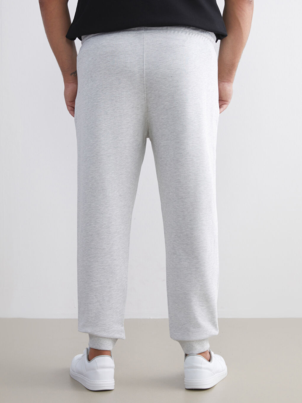 Standard Fit Men's Jogger Sweatpants-3