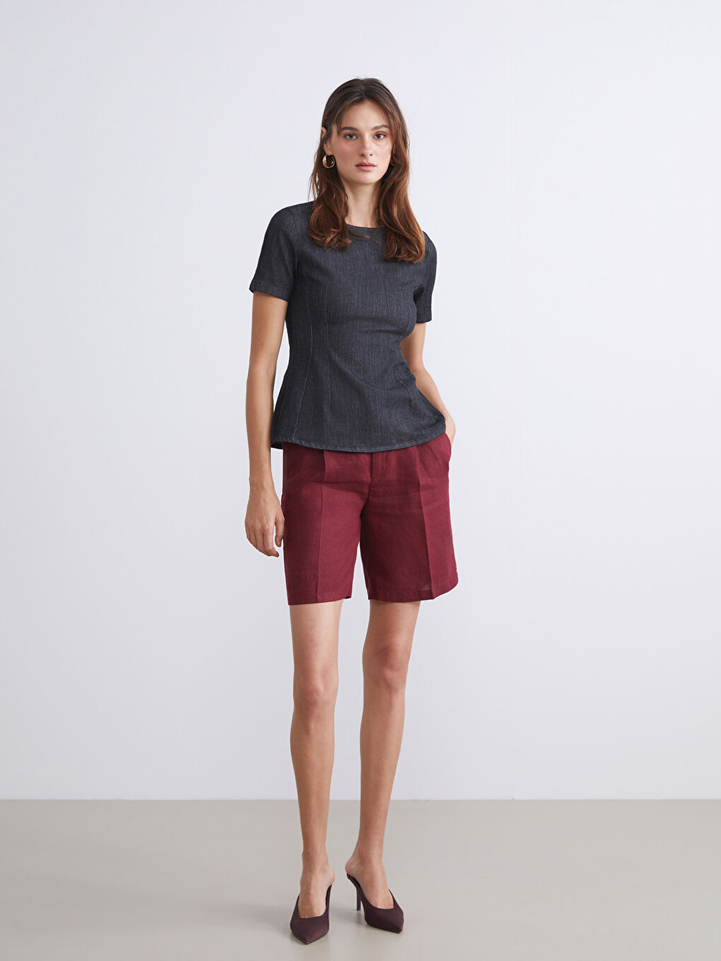 Bordo Loose Fit %100 Keten Kadın Pileli Şort