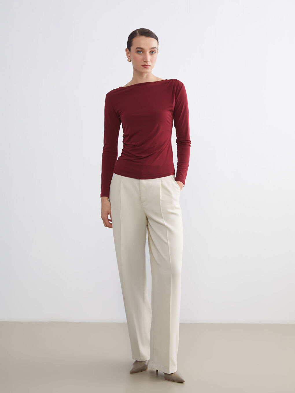 Mürdüm Kayık Yaka Büzgülü Bluz-2