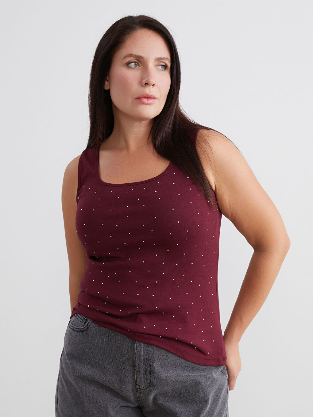 Bordo Büyük Beden U Yaka Taşlı Kadın Atlet