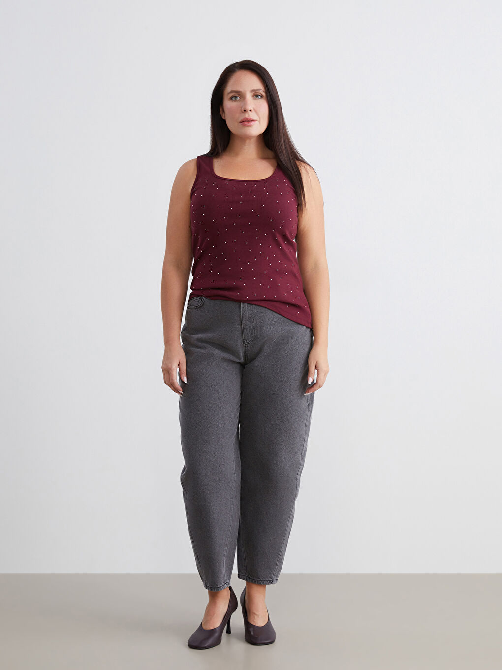 Bordo Büyük Beden U Yaka Taşlı Kadın Atlet-1