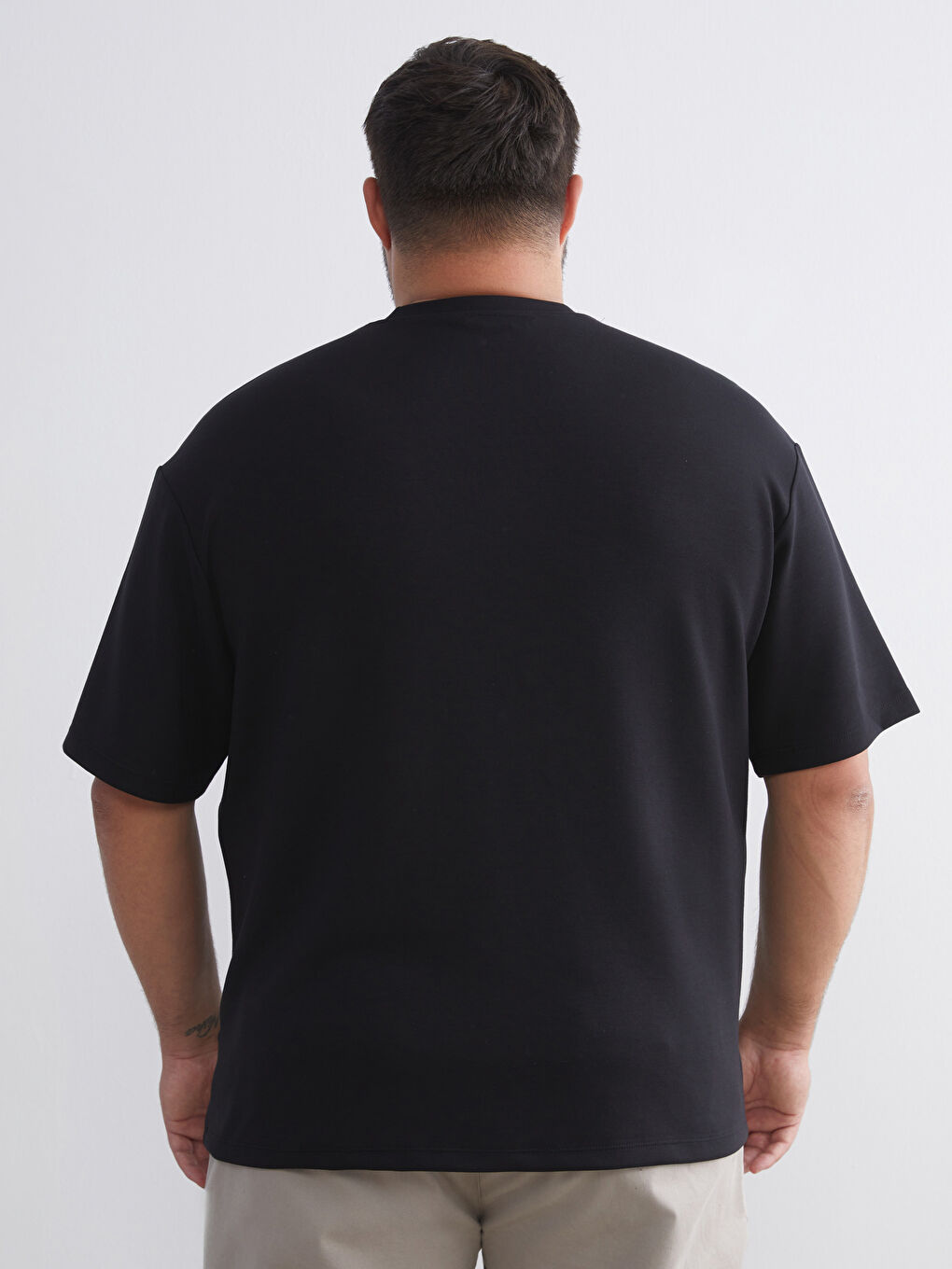Man BLACK T-Shirt-3