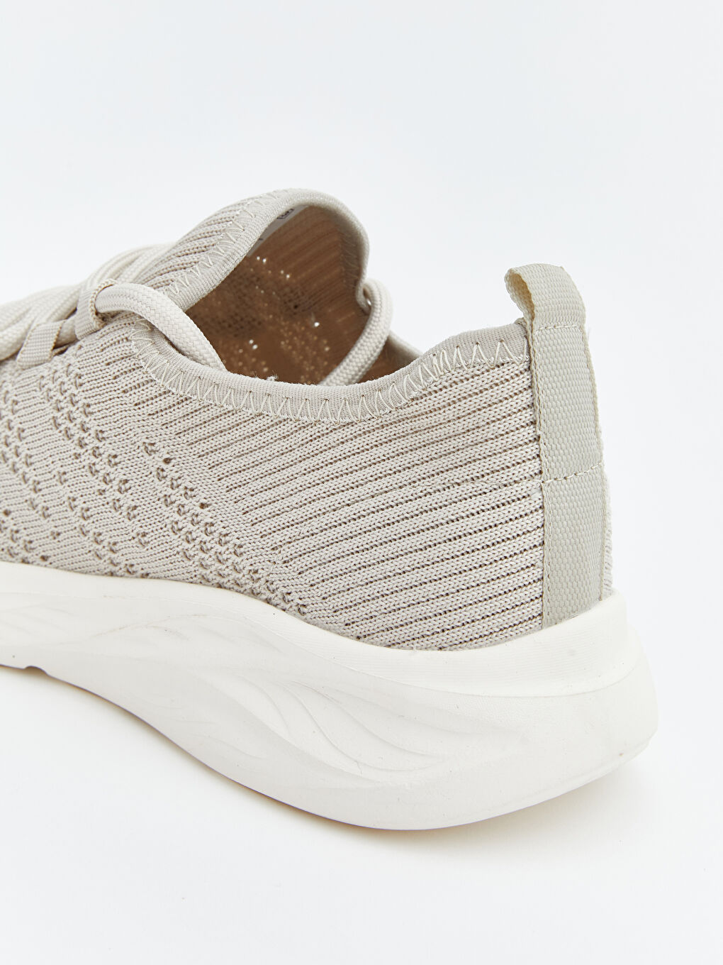 Bej Bağcıklı File Detaylı Kadın Spor Ayakkabı-4