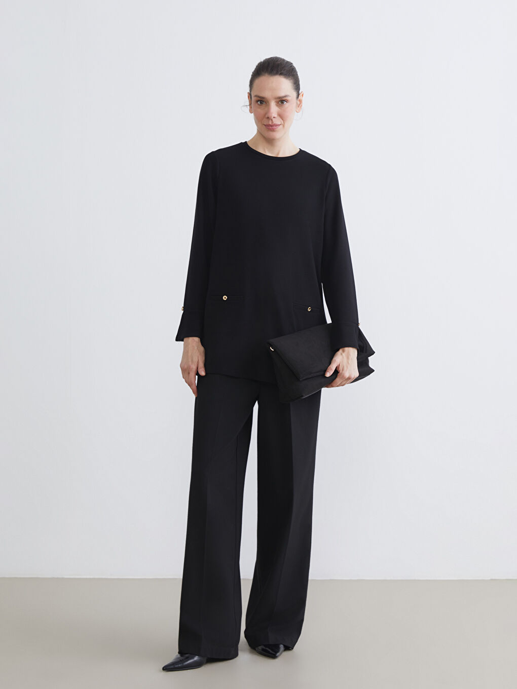 Siyah Bisiklet Yaka Kadın Tunik-1