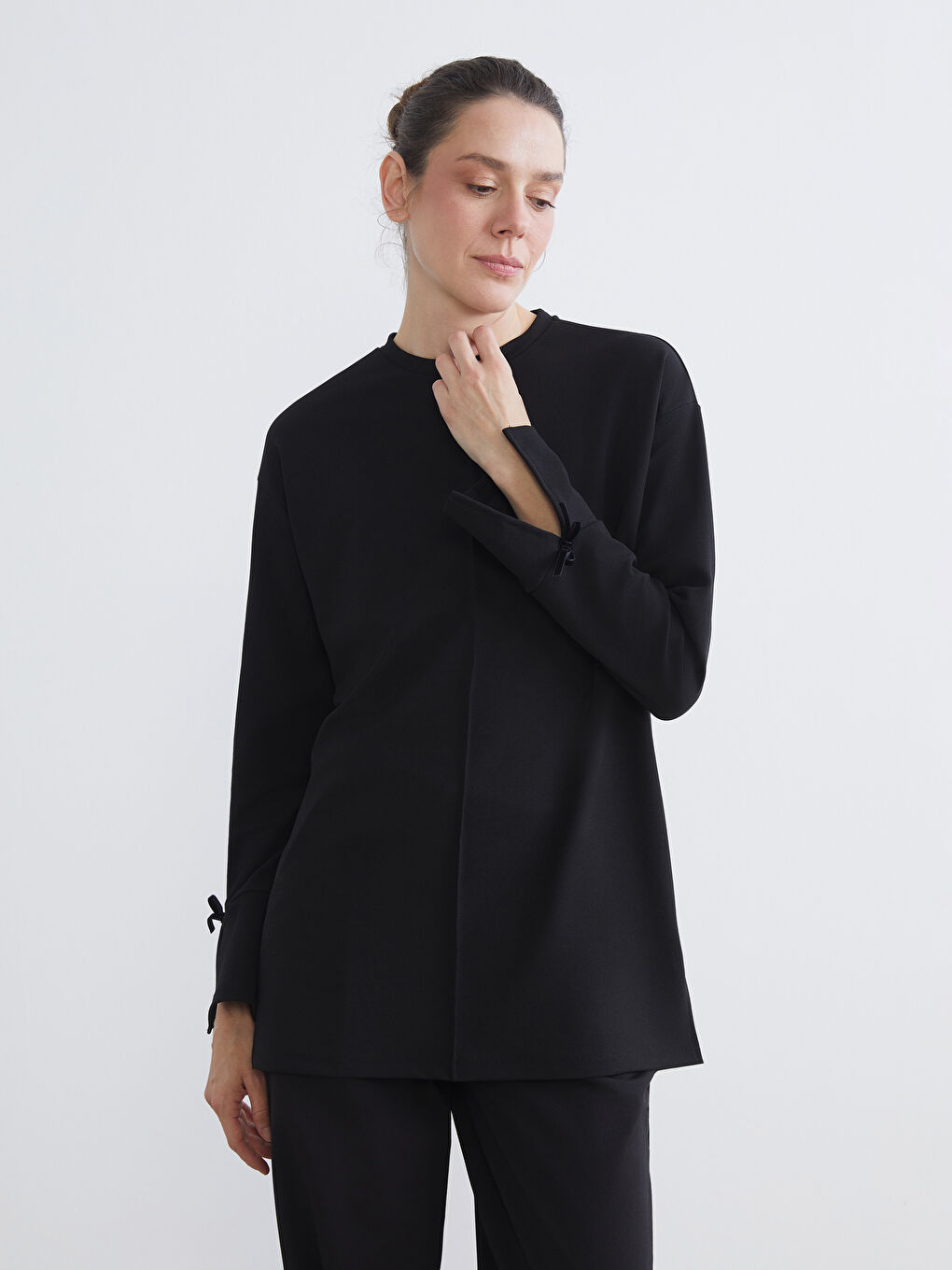 Siyah Bisiklet Yaka Oversize Kadın Tunik