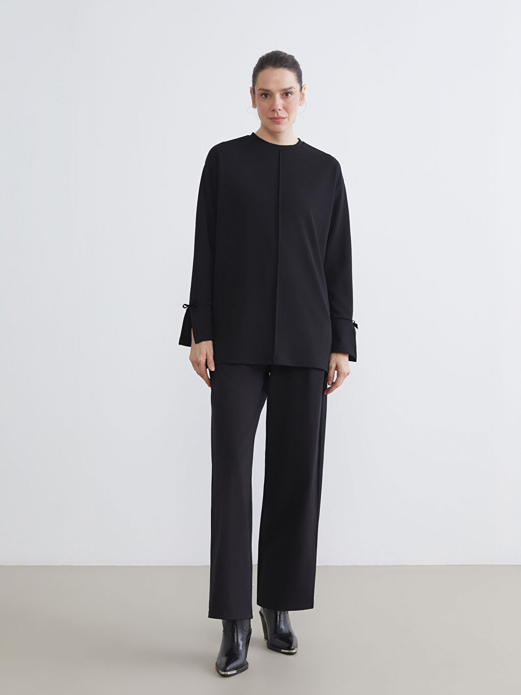 Siyah Bisiklet Yaka Oversize Kadın Tunik-1