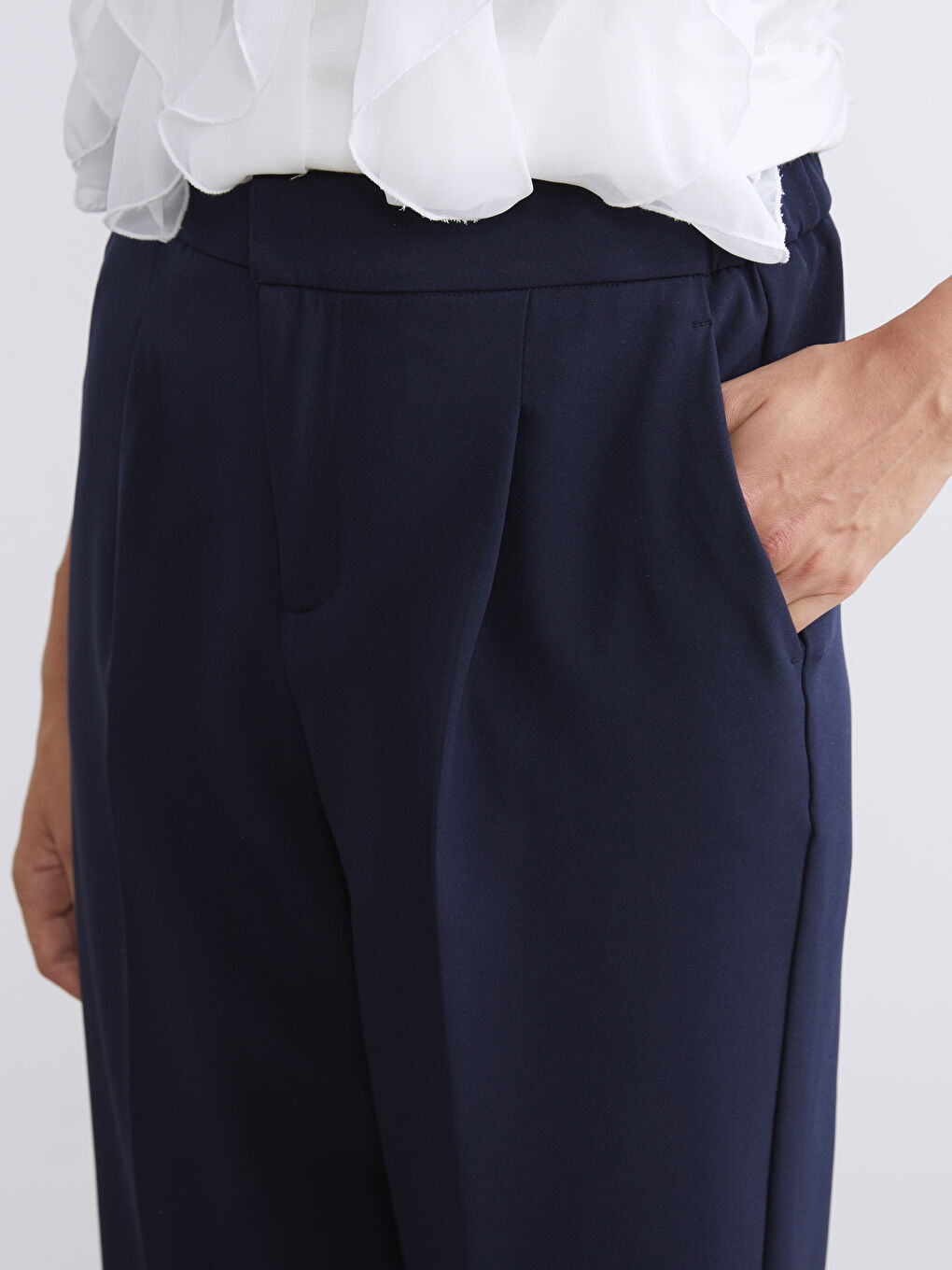 Lacivert Beli Lastikli Kadın Pileli Pantolon-3