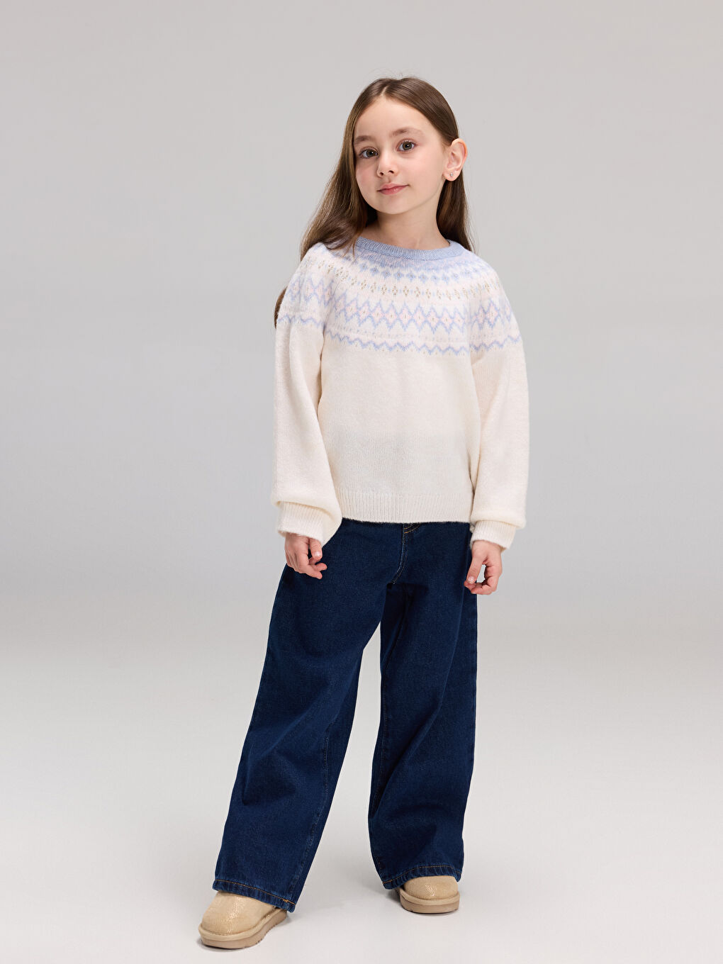 بلوفر ياقة دائرية للبنات-1