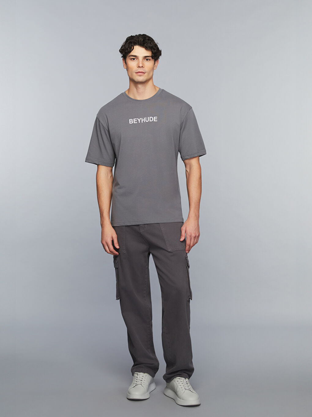 Antrasit Bisiklet Yaka Slogan Baskılı Penye Erkek Tişört-1