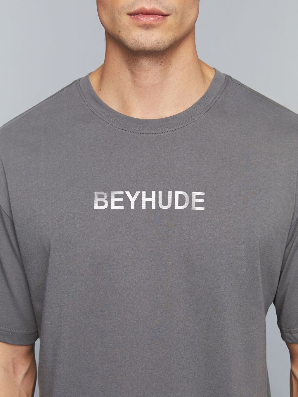 Antrasit Bisiklet Yaka Slogan Baskılı Penye Erkek Tişört-2