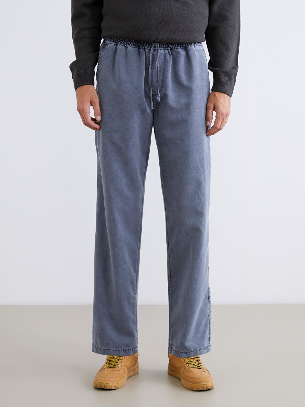 Antrasit Rahat Kalıp Gabardin Erkek Pantolon-1