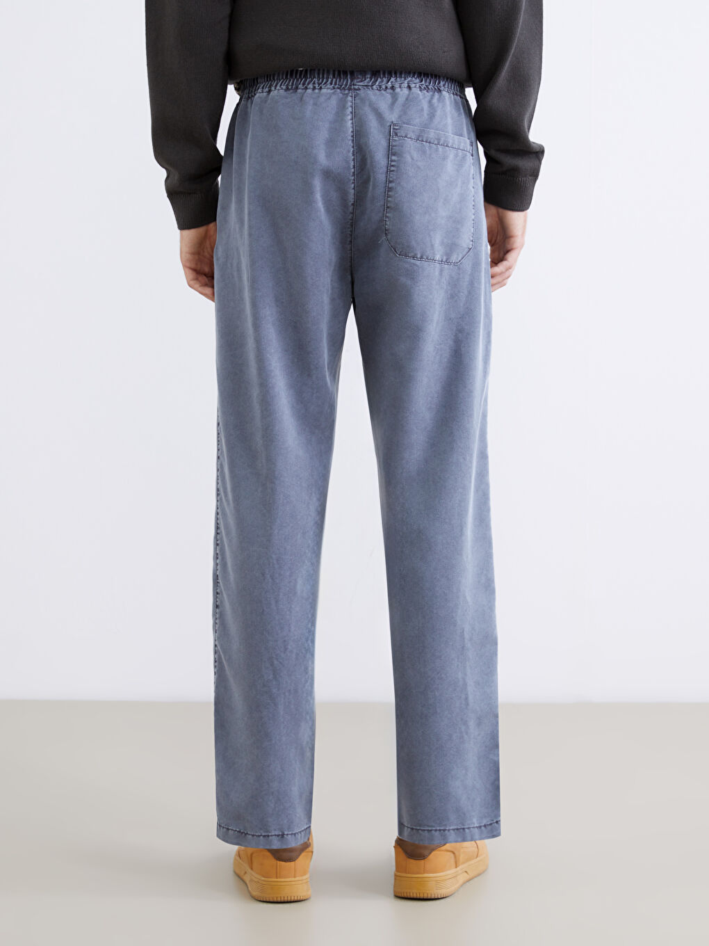 Antrasit Rahat Kalıp Gabardin Erkek Pantolon-3