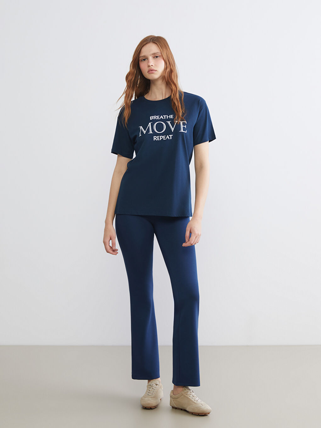 Lacivert Bisiklet Yaka Oversize Kadın Spor Tişört-1