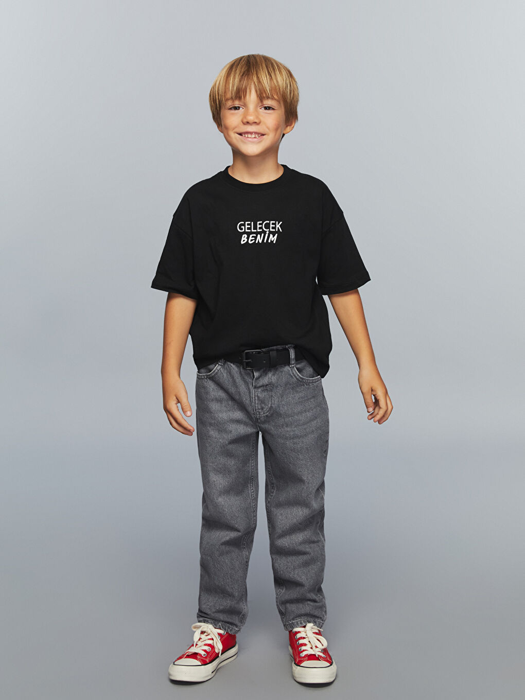Siyah Bisiklet Yaka Slogan Baskılı Erkek Çocuk Tişört-1
