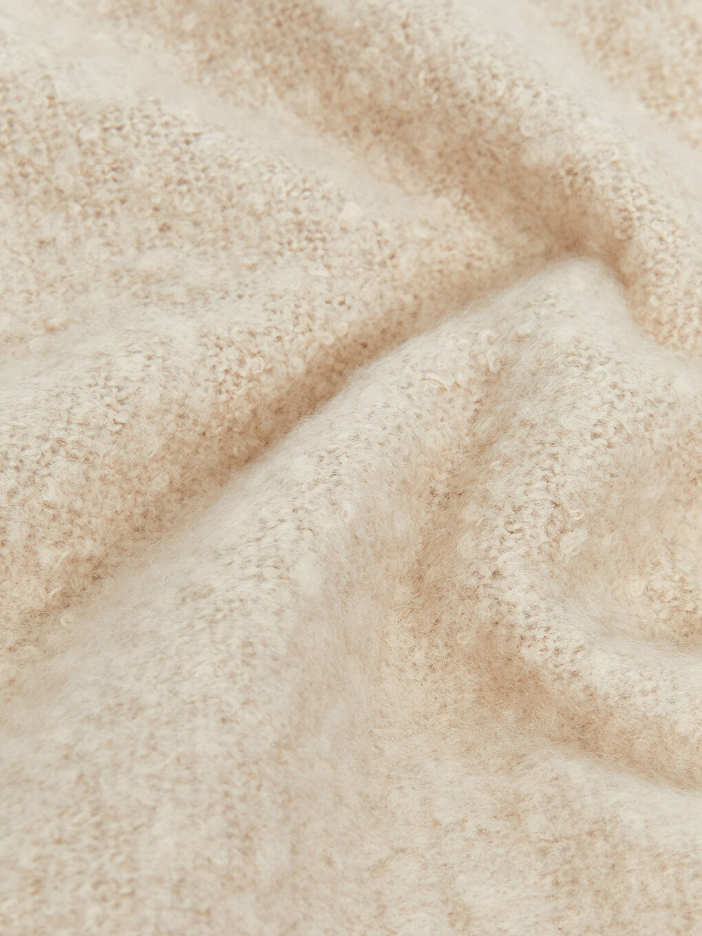 Ekru Düz Püsküllü Kadın Atkı-2