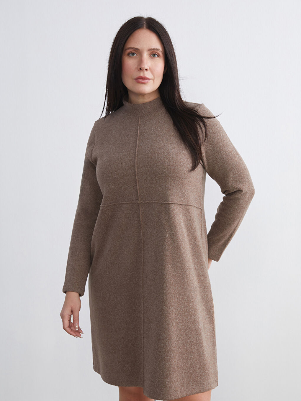 Kahverengi Büyük Beden Dik Yaka Mini Elbise-1