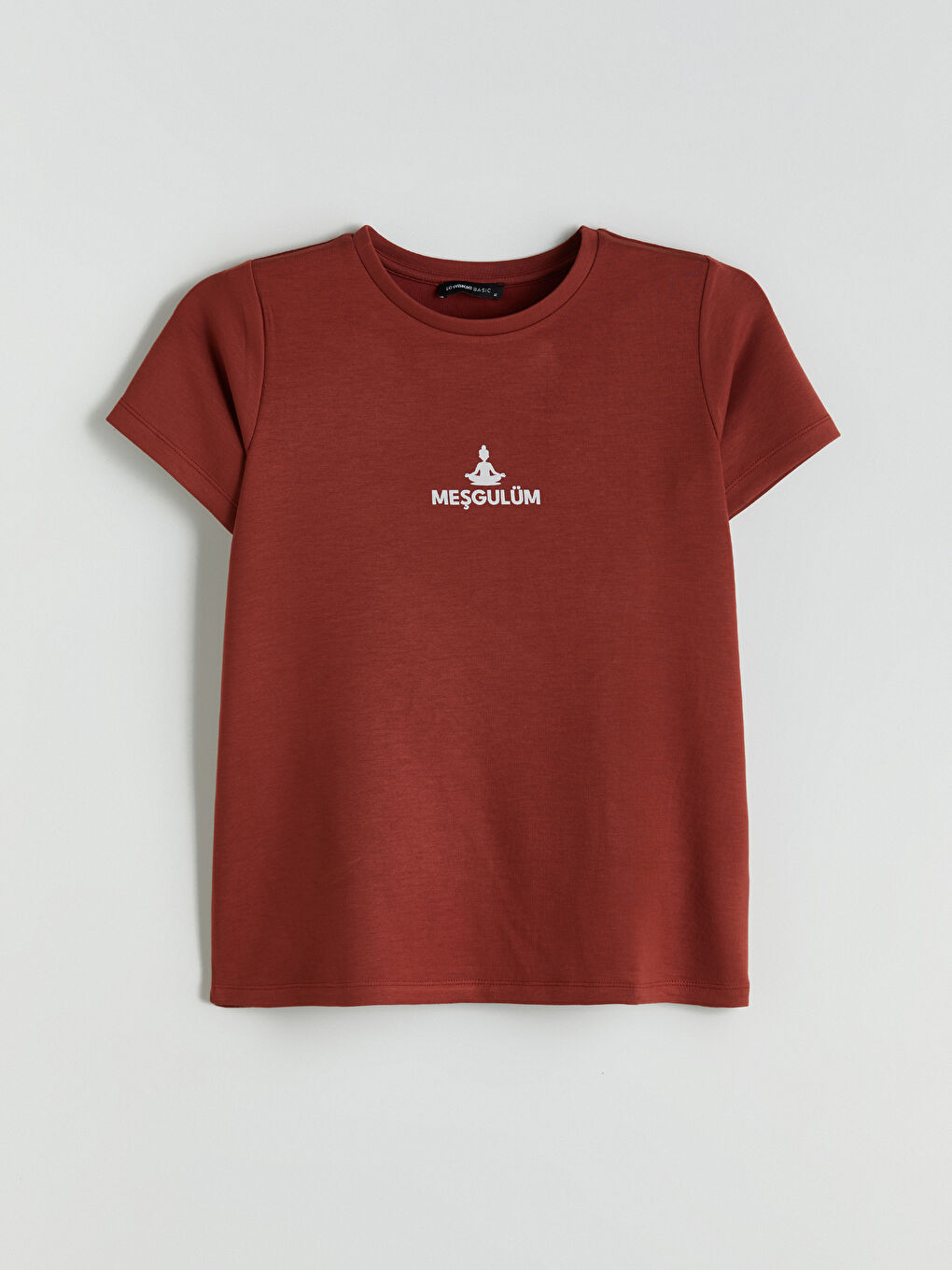 Bordo Bisiklet Yaka Slogan Baskılı Kadın Tişört-4