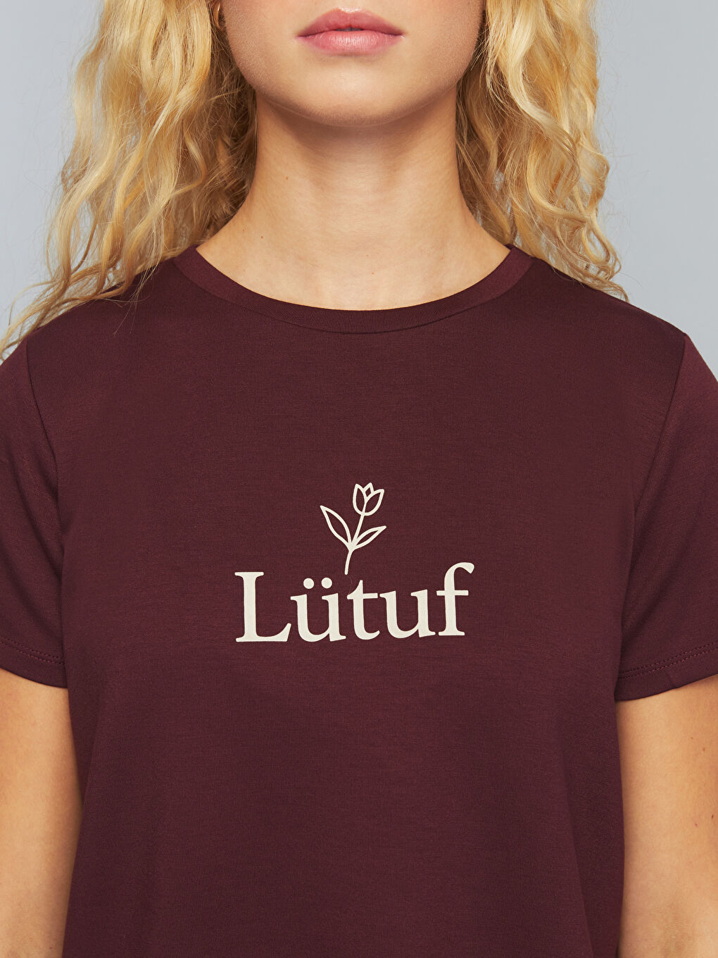 Mürdüm Bisiklet Yaka Slogan Baskılı Kadın Tişört-2