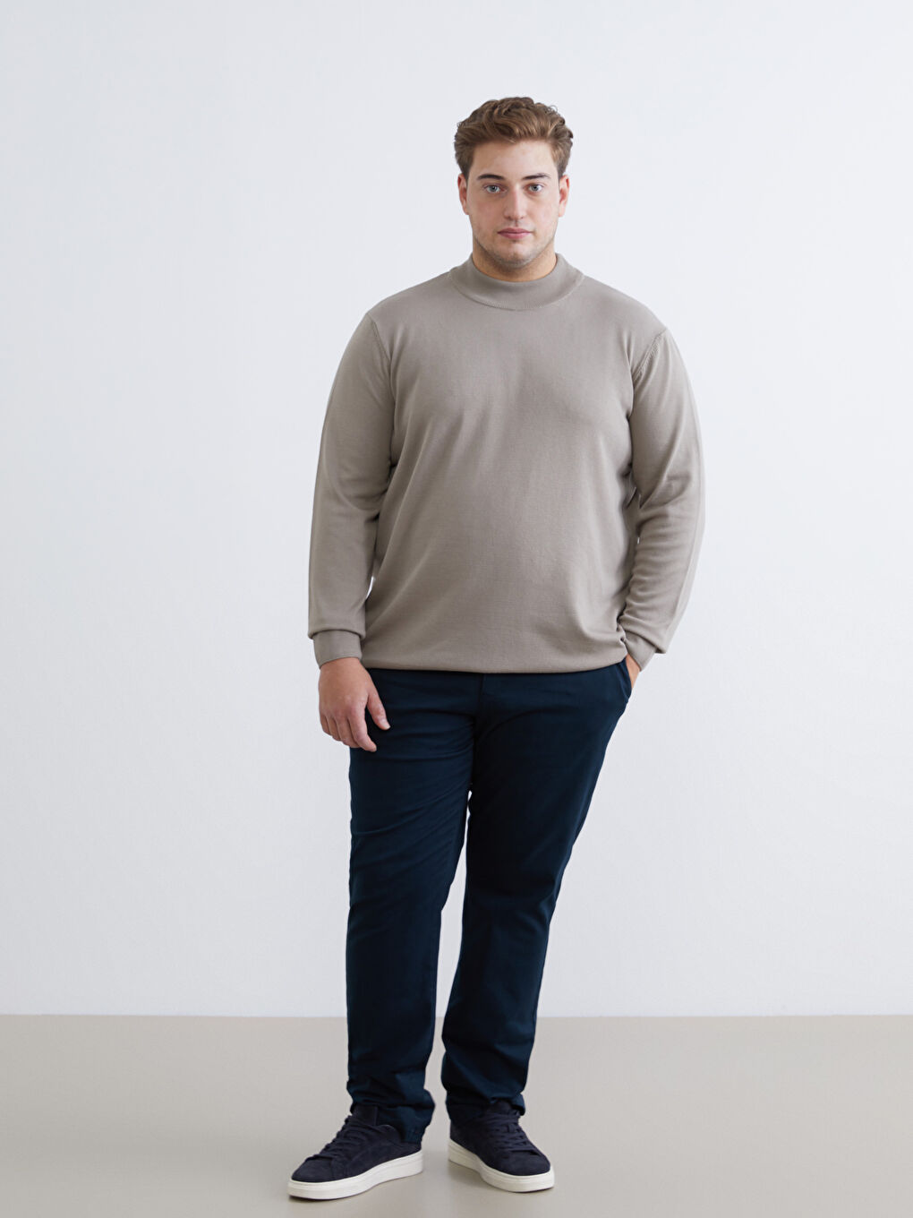 Kahverengi Yarım Balıkçı Yaka Erkek Triko Kazak-1