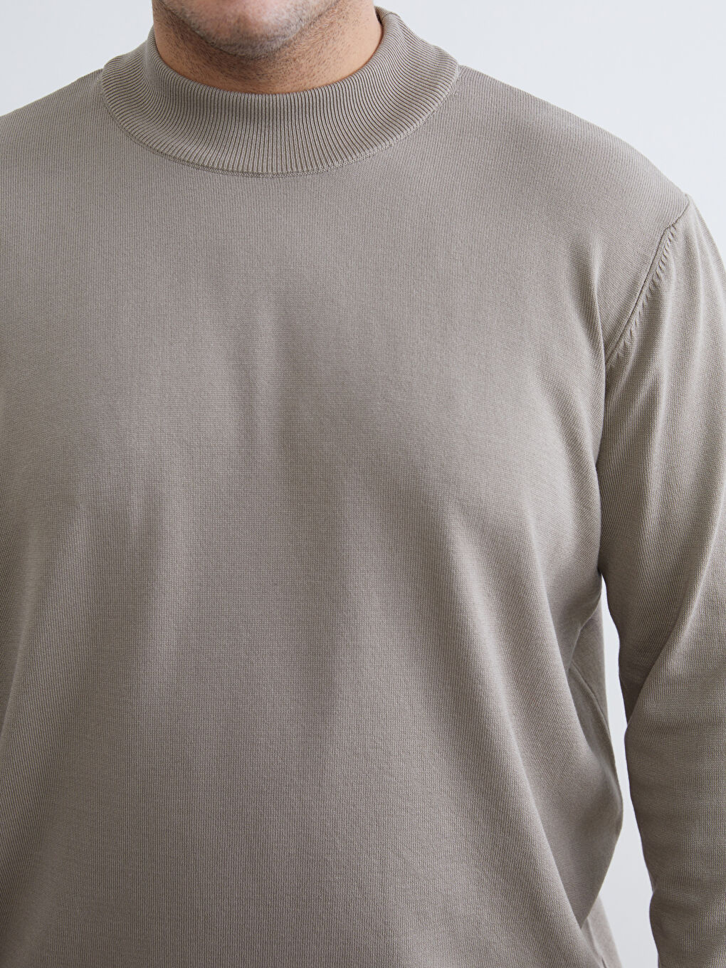 Kahverengi Yarım Balıkçı Yaka Erkek Triko Kazak-2