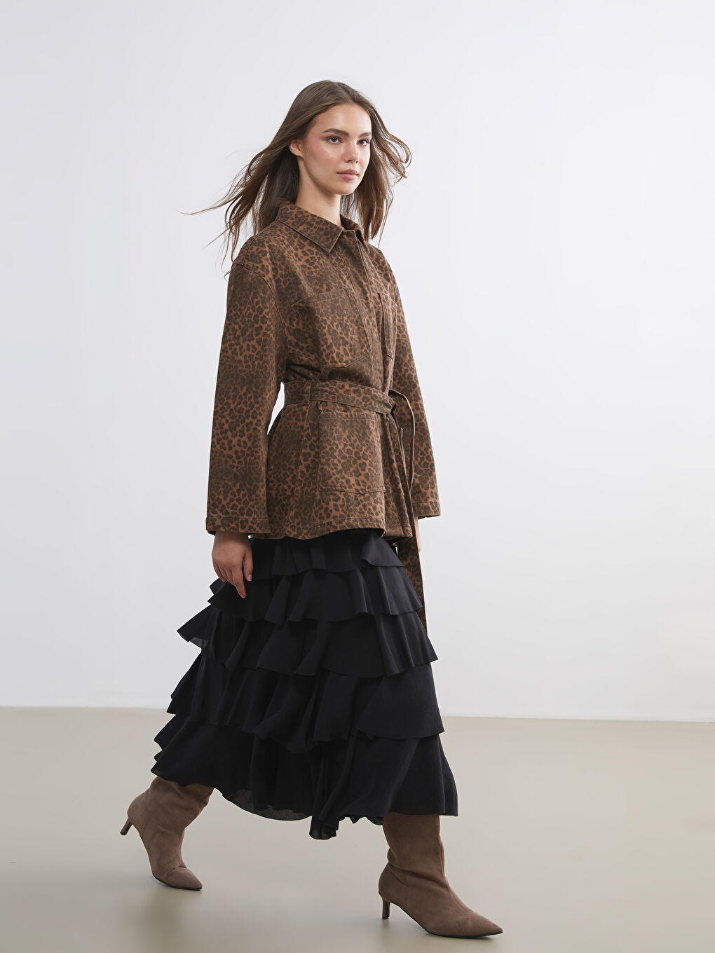 Siyah Beli Lastikli Katkat Etek