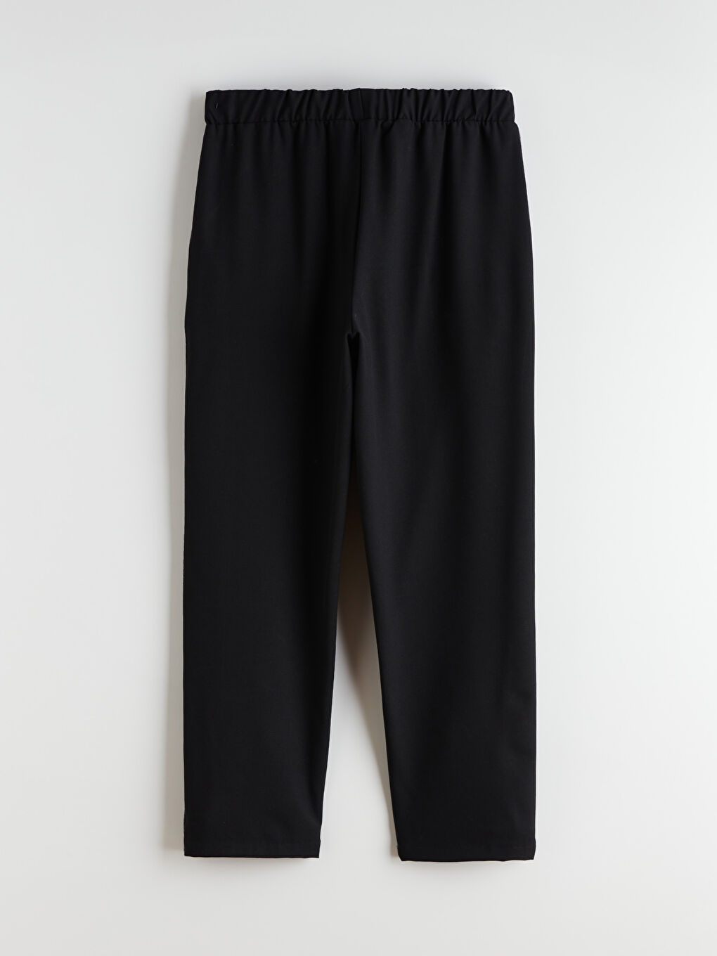 CRNA Pantalone Žena-5