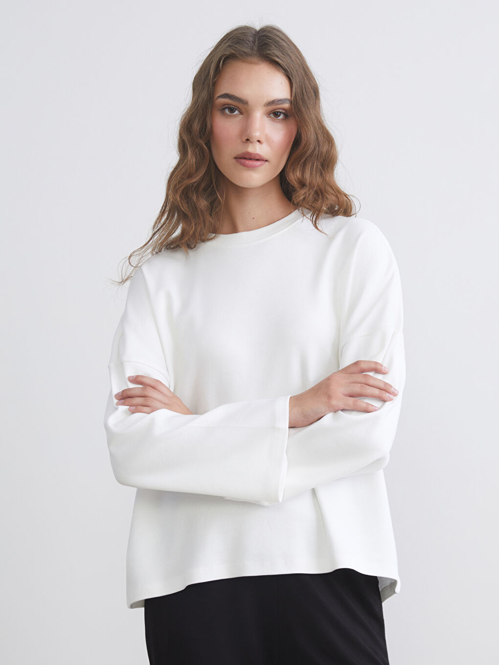 Ekru Bisiklet Yaka Kadın Sweatshirt Tunik