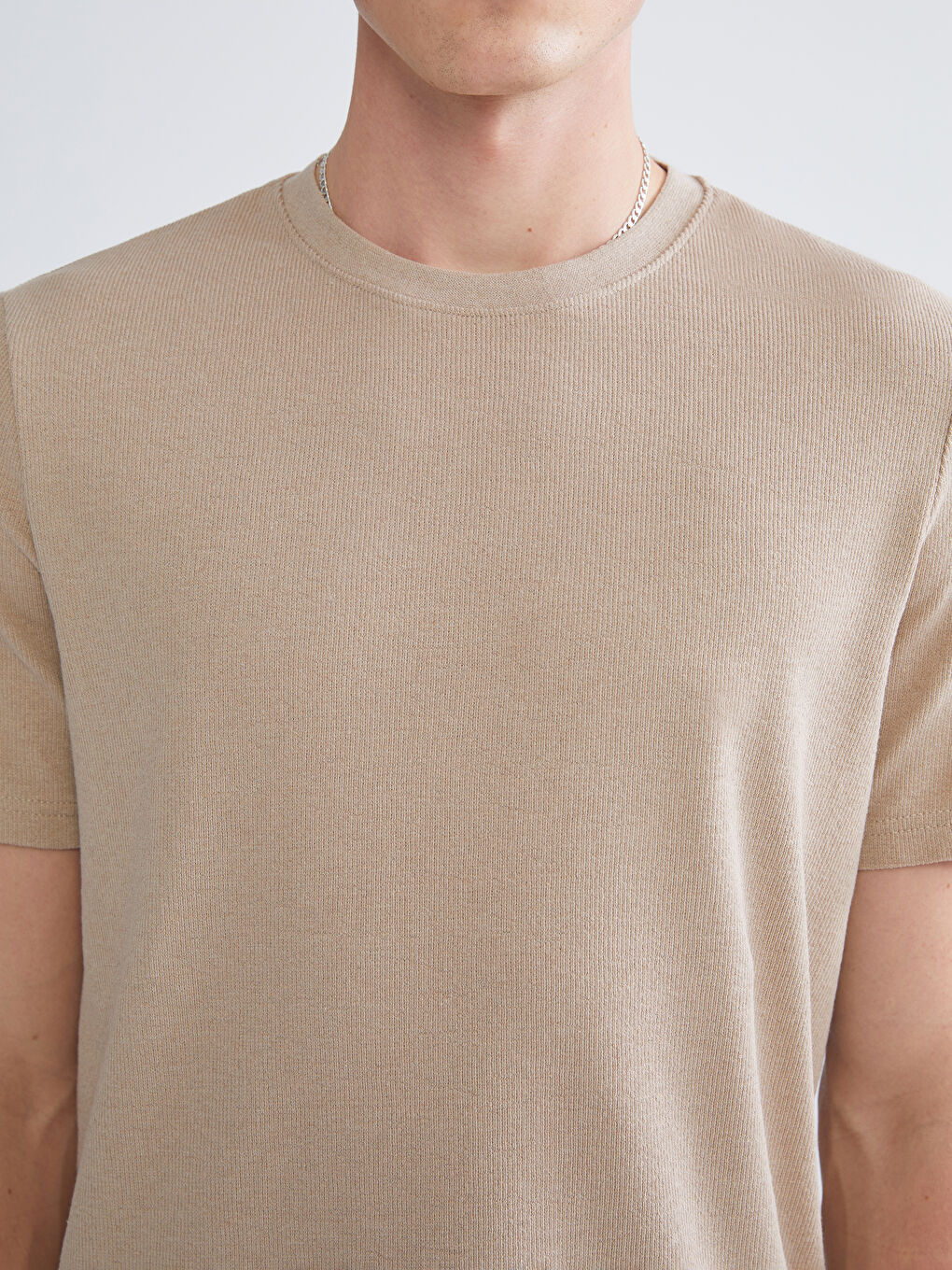 Bej Bisiklet Yaka Erkek Tişört-2