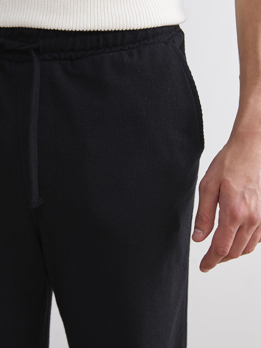 Siyah Standart Kalıp Erkek Dokulu Pantolon-5