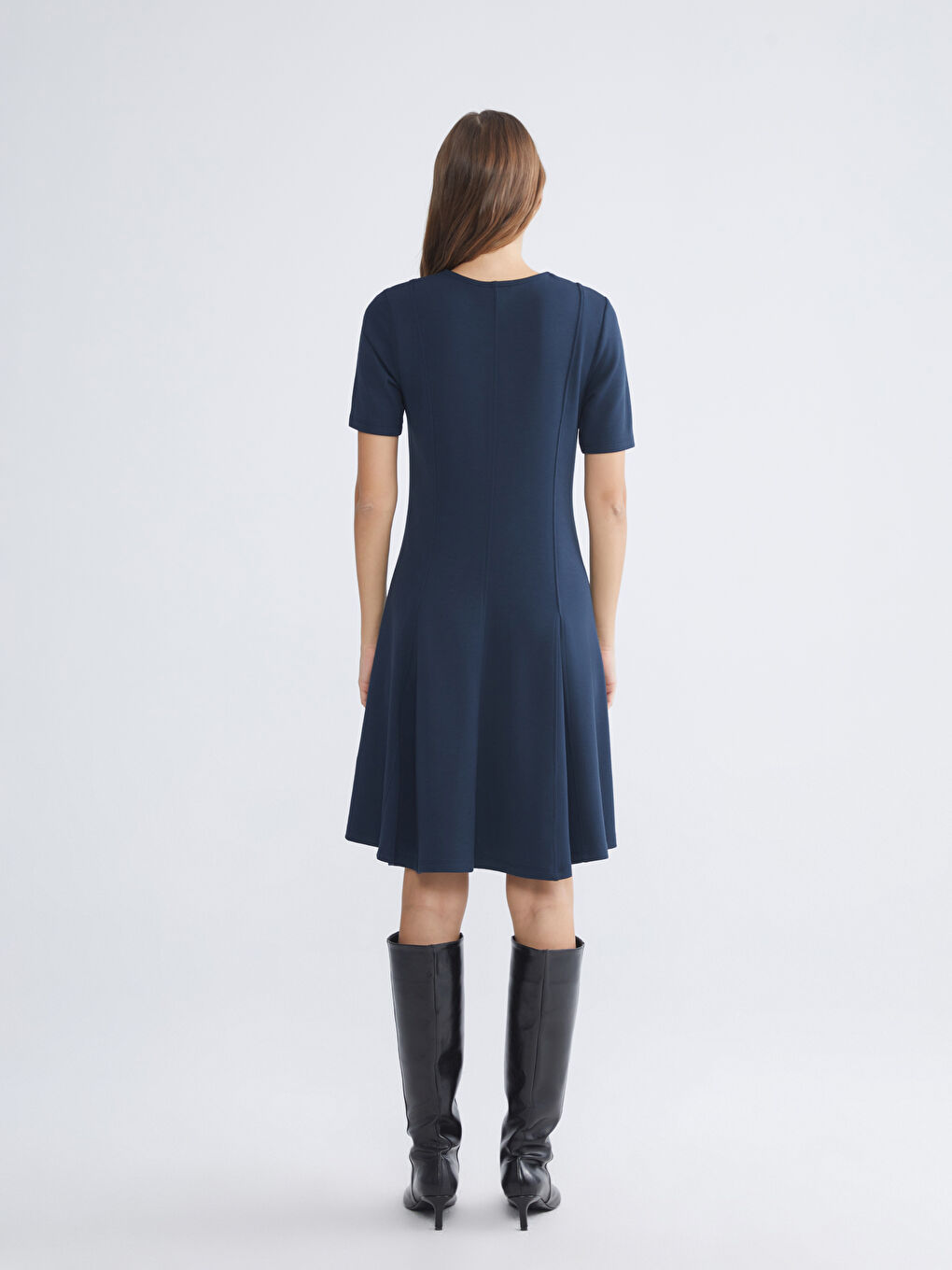 Lacivert V Yaka Belden Oturtmalı Elbise-6