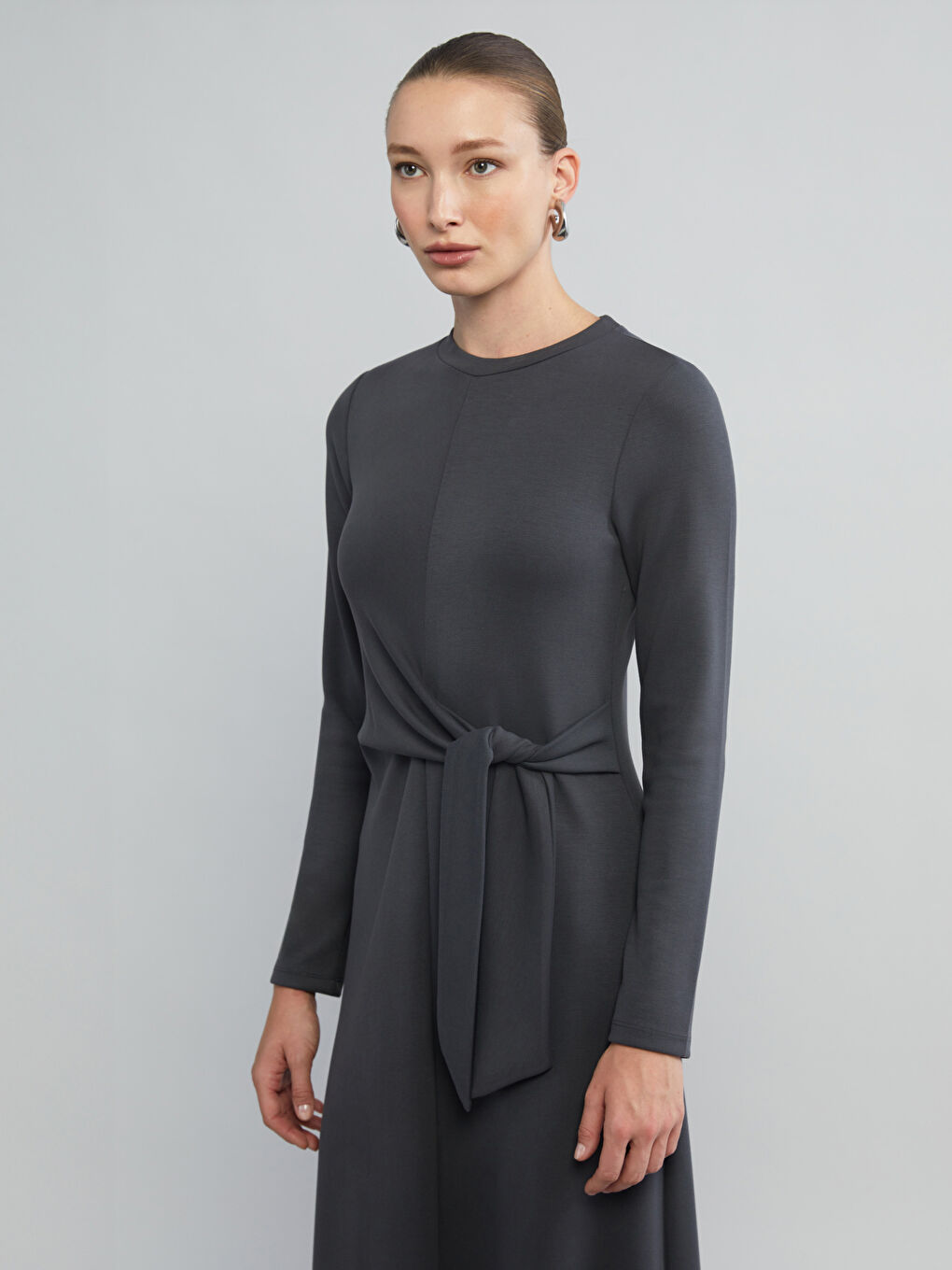 Gri Bisiklet Yaka Büzgülü Elbise-1