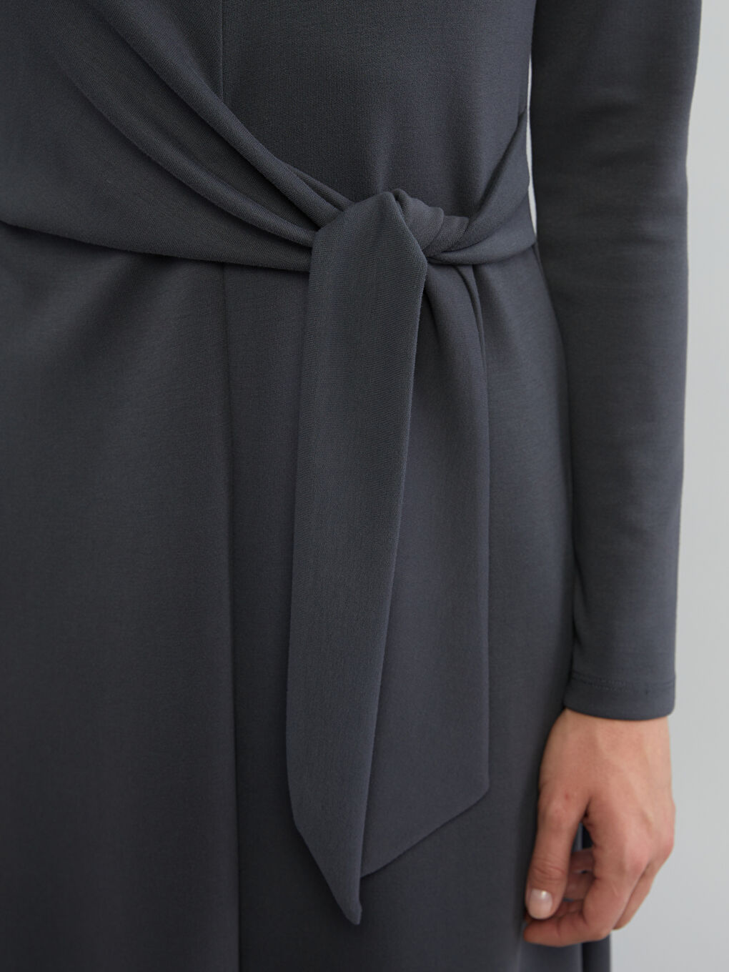 Gri Bisiklet Yaka Büzgülü Elbise-2