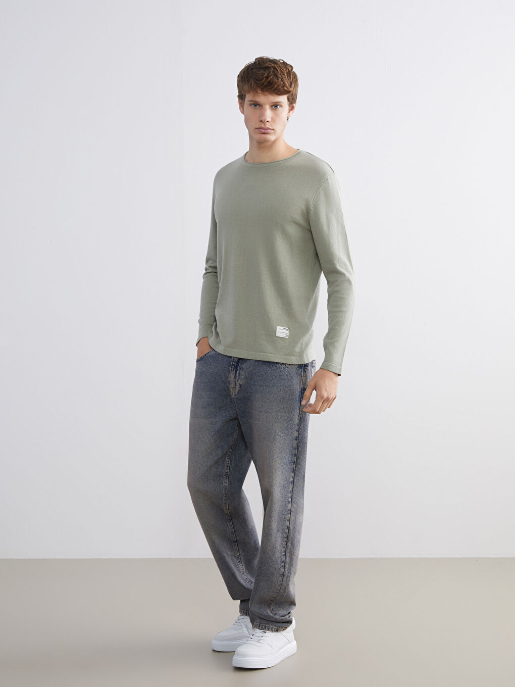 Crew Neck Long Sleeve Men's Tricot Sweater-1