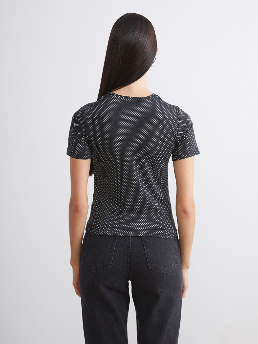 Siyah V Yaka Büzgülü Bluz-3