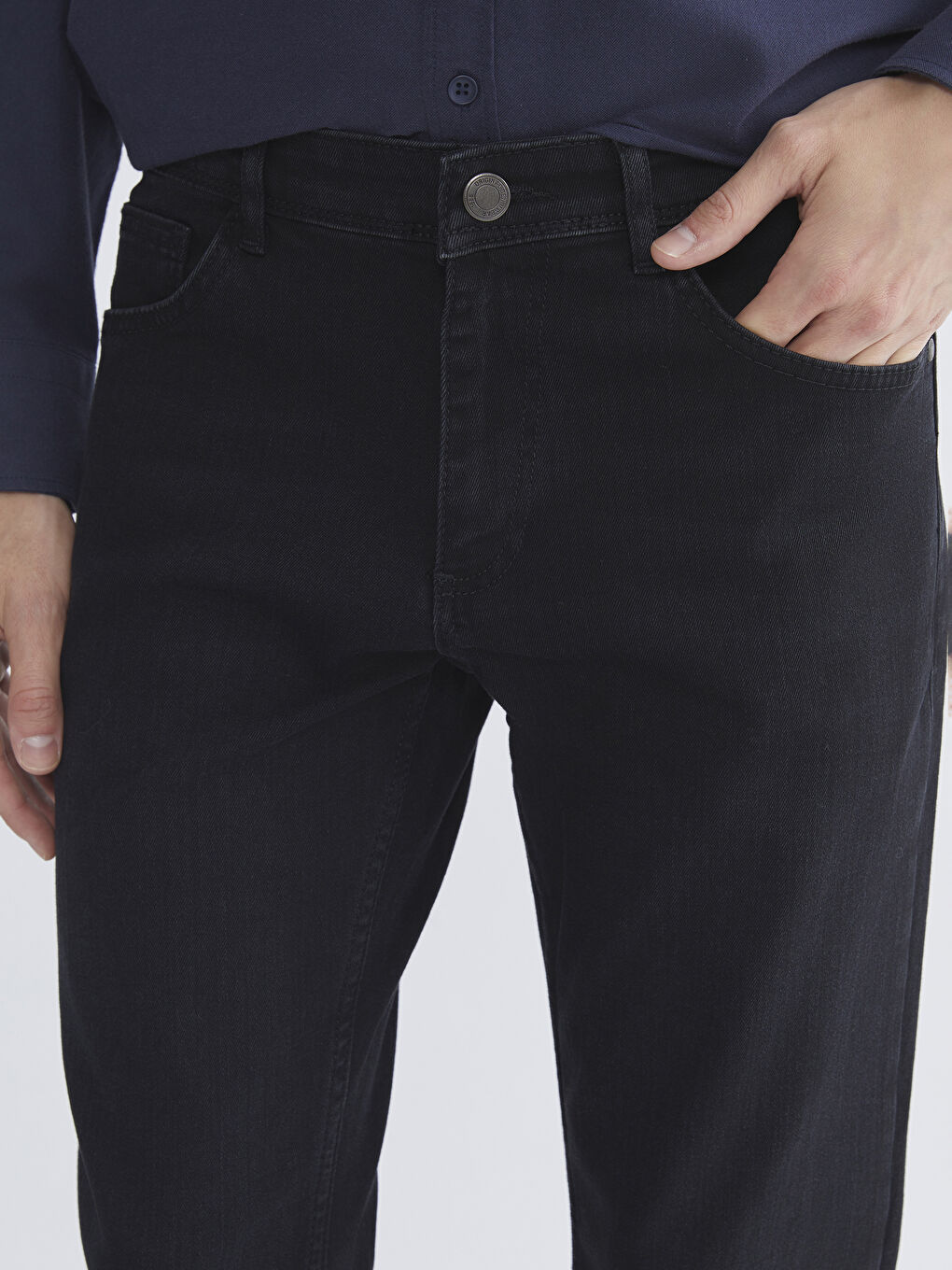 779 Джинсы Мужские Прямого Кроя-2