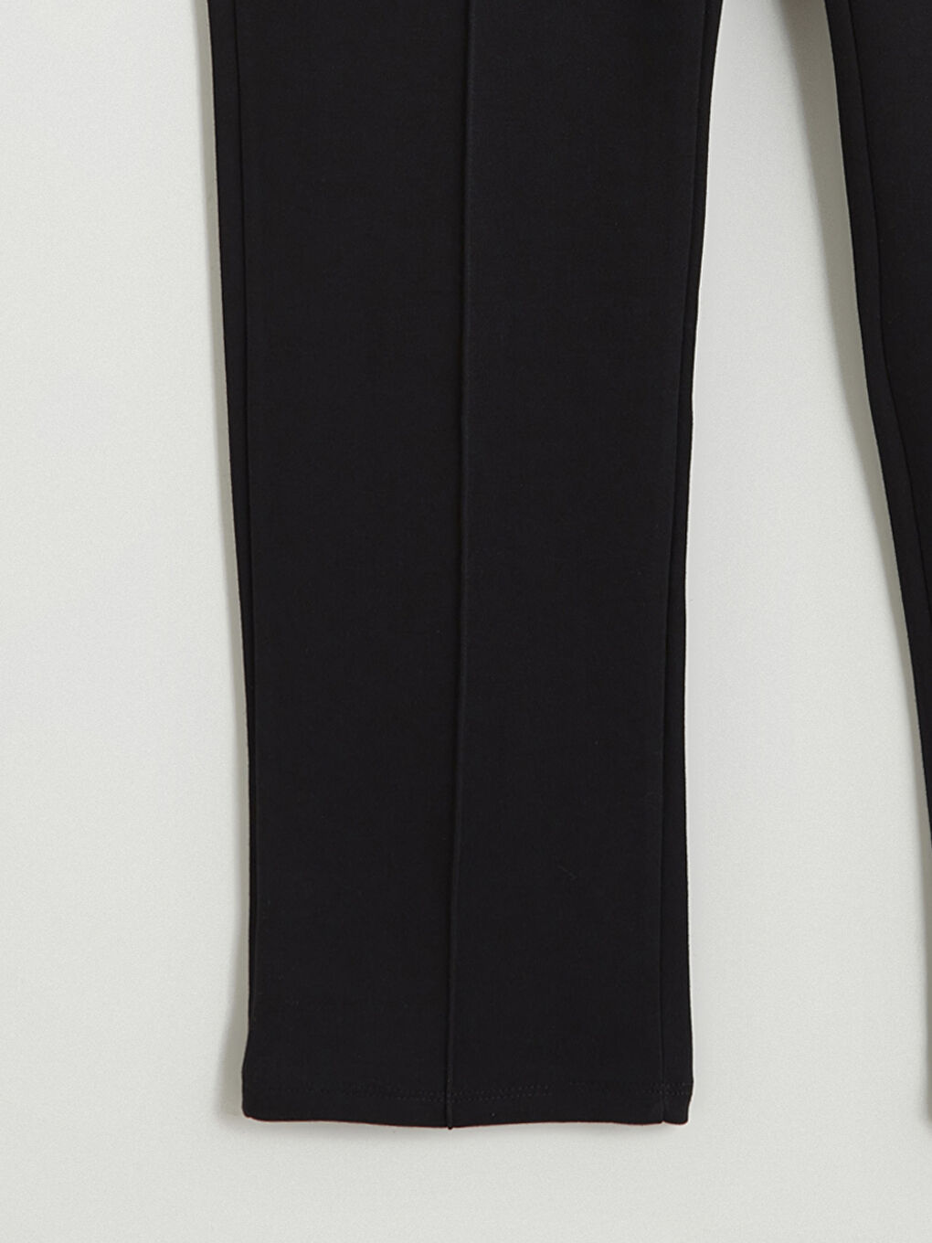 Siyah Beli Lastikli Kadın Eşofman Alt-1