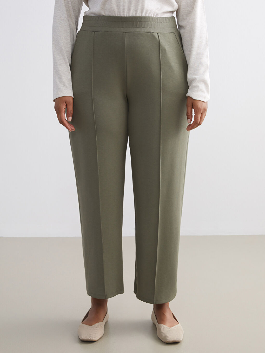 Haki Beli Lastikli Kadın Eşofman Altı-1