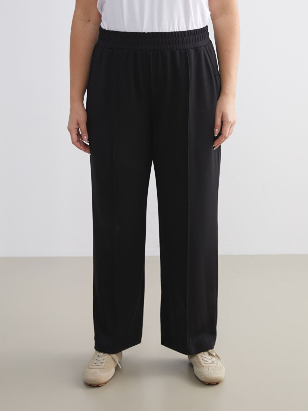 Siyah Beli Lastikli Kadın Eşofman Altı-2