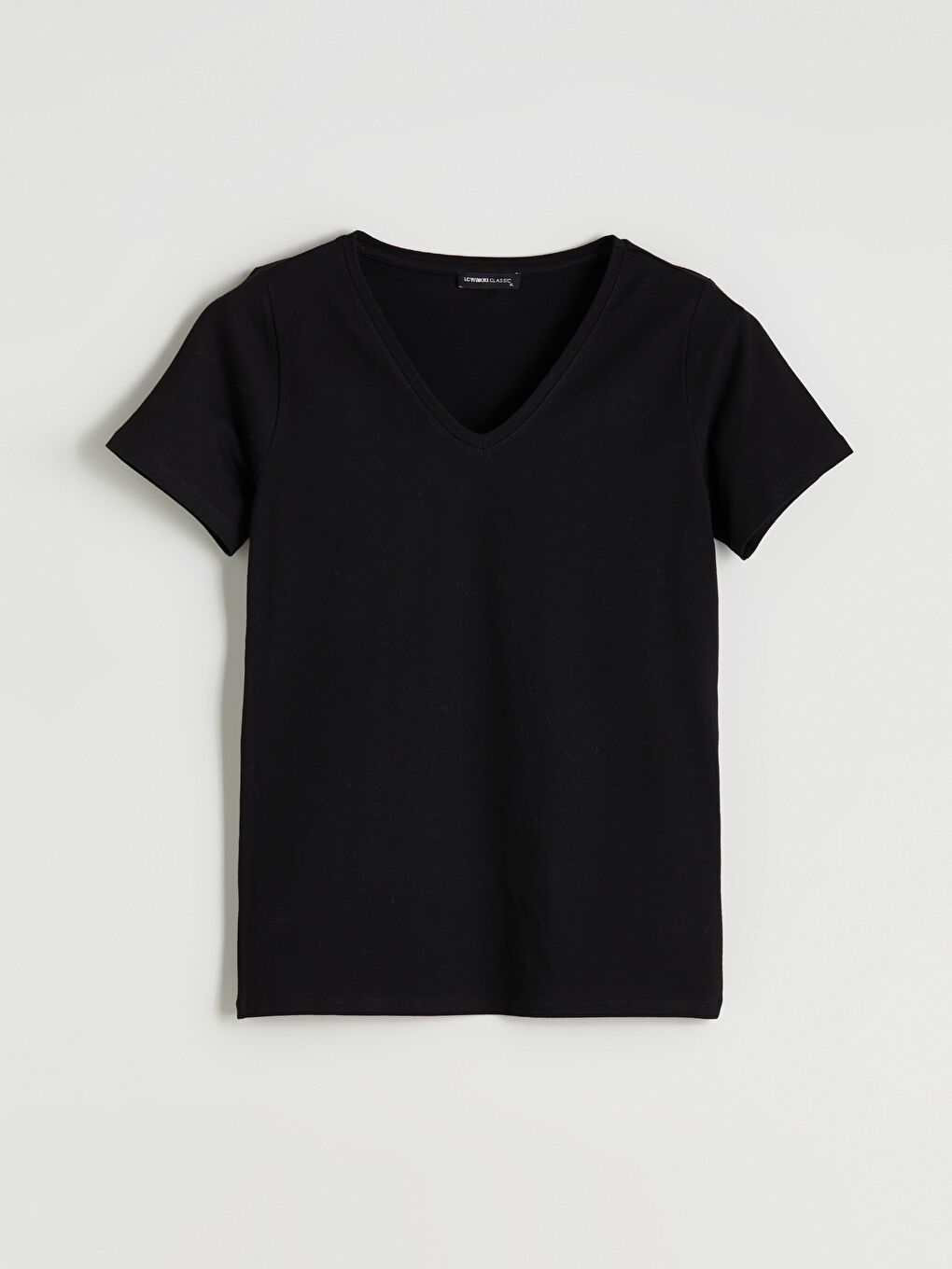 Siyah Büyük Beden V Yaka Kadın Tişört-6