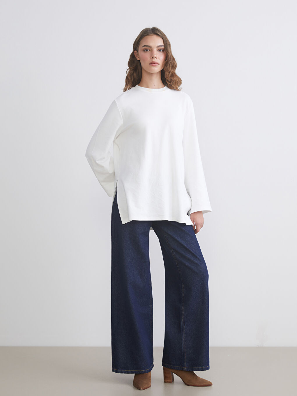 Ekru Bisiklet Yaka Oversize Kadın Tunik-1