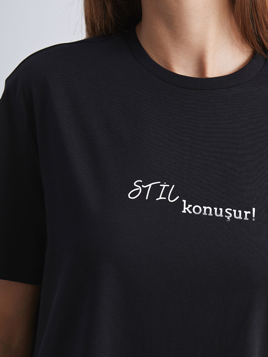 Siyah Bisiklet Yaka Slogan Baskılı Oversize Kadın Tişört-2