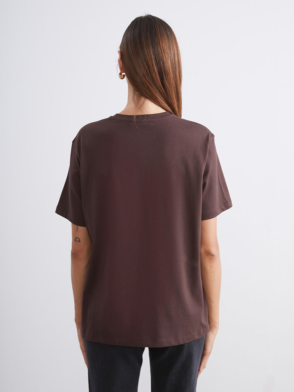 Kahverengi Bisiklet Yaka Slogan Baskılı Oversize Kadın Tişört-3